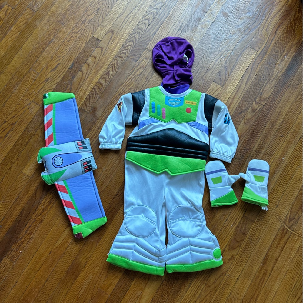 Buzz Lightyear Costume